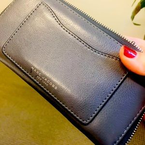 Marc Jacobs wallet